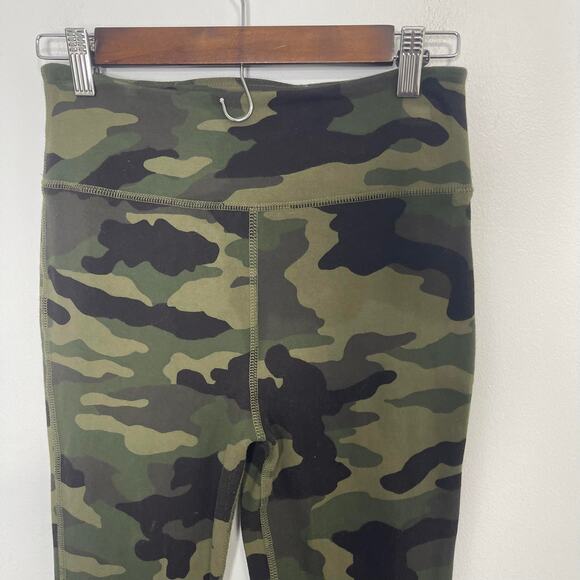 J. Crew leggings size small camo camouflage green  athletic athleisure - Picture 3 of 13